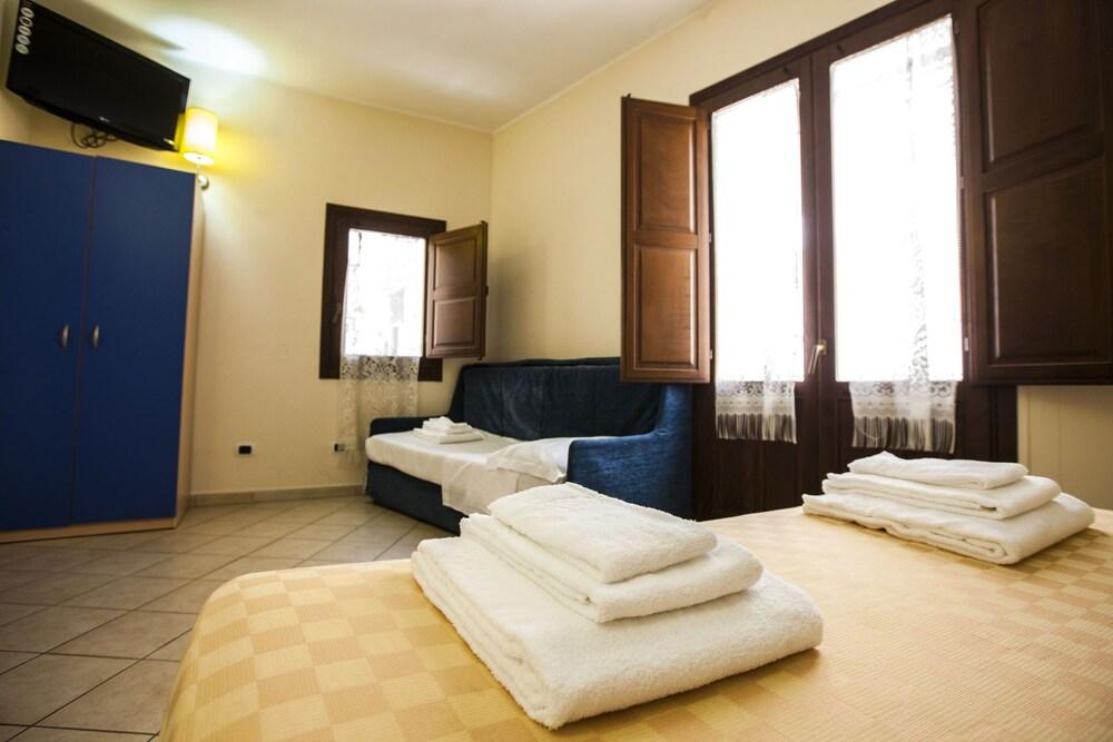 Residence Cortile Merce Trapani Eksteriør bilde