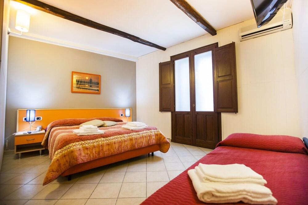 Residence Cortile Merce Trapani Eksteriør bilde